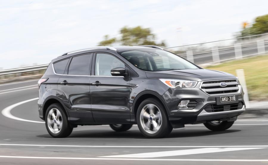  Ford Escape Trend 2016 года  (AU) (фото 16 из 44)